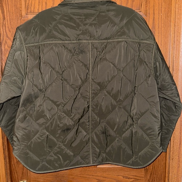 Old Navy green XL. Lightly worn. - Picture 3 of 3